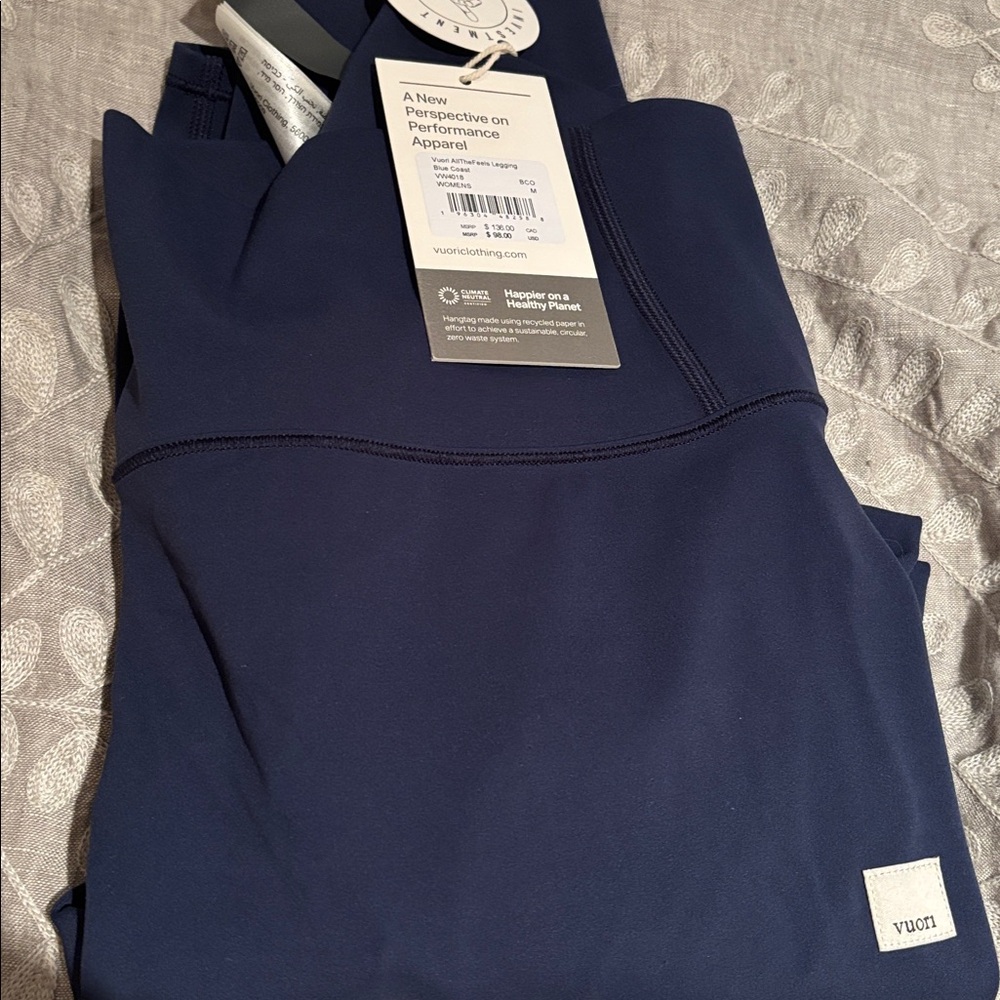 Vuori All the Feels Navy Blue Leggings - Picture 7 of 7